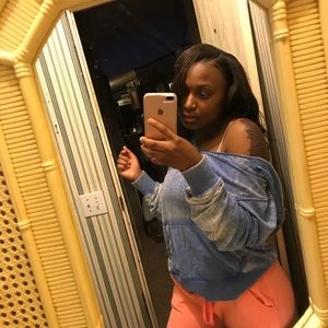 Meet your Posher, Rodnisha